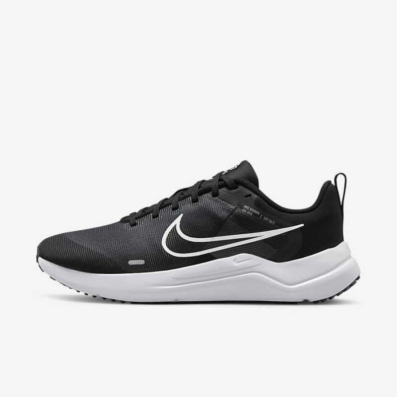 Giày Nike DownShifter 12 Nữ - Đen Trắng