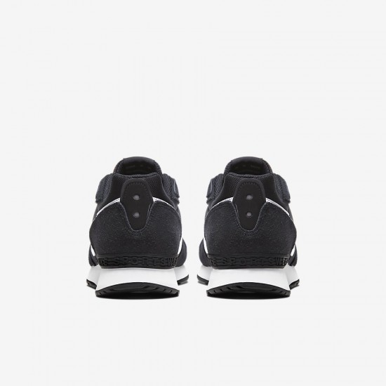 Giày Nike Venture Nam - Đen Trắng Giày Nike Venture Nam - Đen Trắng