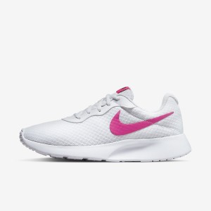 Giày Nike Tanjun Nữ - Trắng Hồng