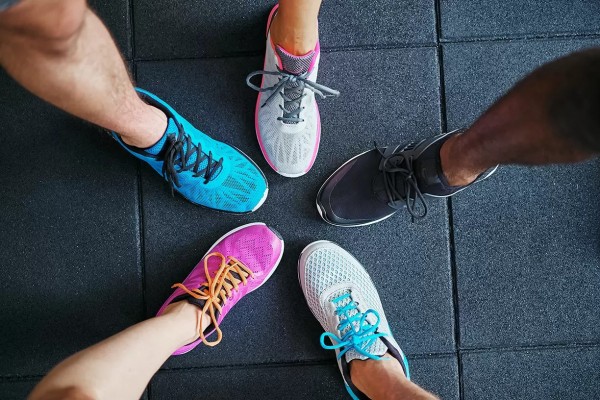 Cách đo size giày và bảng quy đổi size giày Nike, Addidas chính hãng chuẩn xác nhất