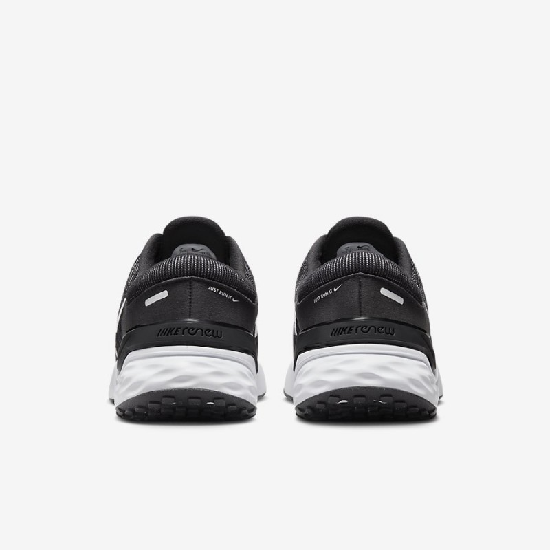 Giày Nike Renew Run 4 Nữ - Đen Trắng