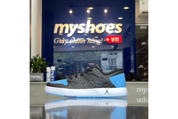 Hé Lộ Những Sắc Xanh Độc Đáo Của Giày Nike Đang Làm Khuynh Đảo Thị Trường 2024