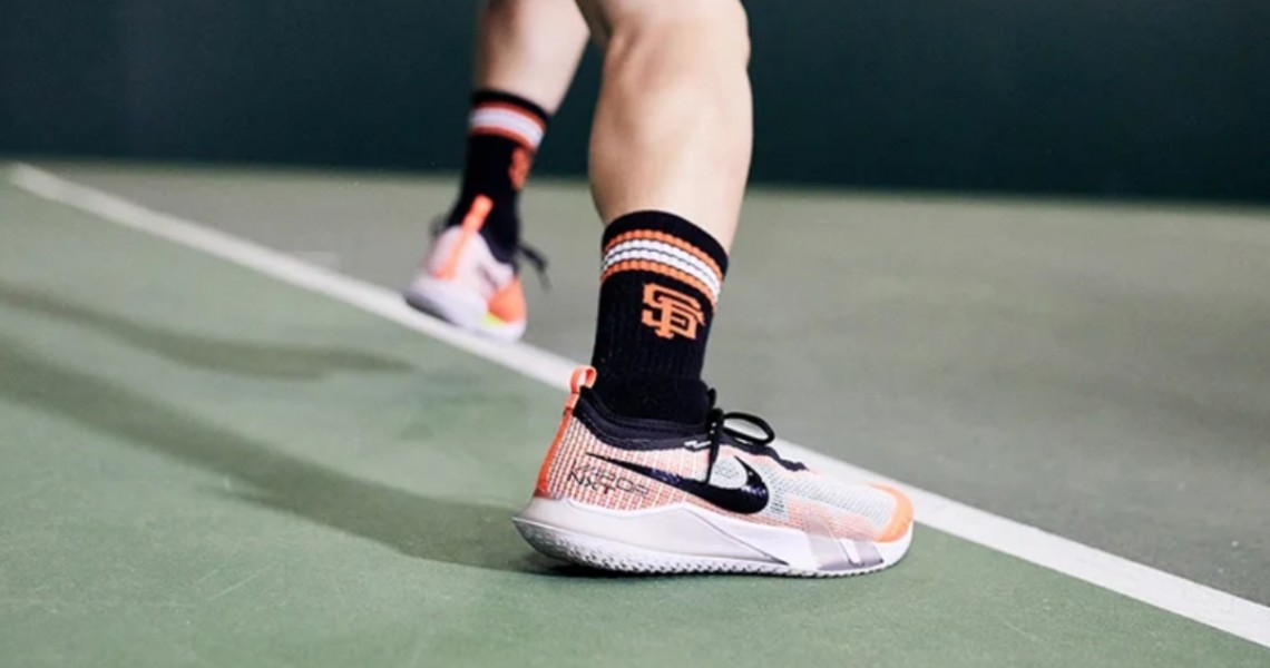Giày Pickleball Có Giống Giày Chạy? Soi Kỹ Sự Khác Biệt Và Gợi Ý Top Giày Pickleball Cho Người Mới Giày Pickleball Có Giống Giày Chạy? Soi Kỹ Sự Khác Biệt Và Gợi Ý Top Giày Pickleball Cho Người Mới