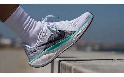 5 Lý Do Khiến Bạn Không Thể Rời Xa Một Đôi Giày Chính Hãng Chuẩn Xịn