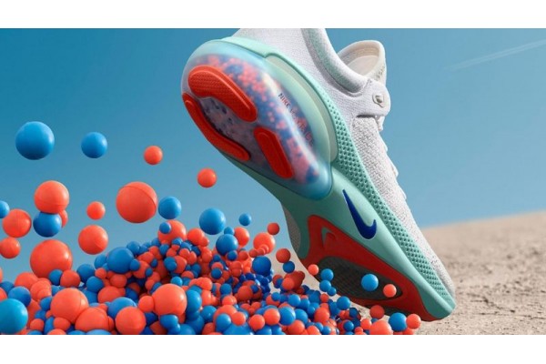 Cuộc Đua Công Nghệ Đế Giày: Nike Và Adidas Ai Mạnh Tay Hơn?