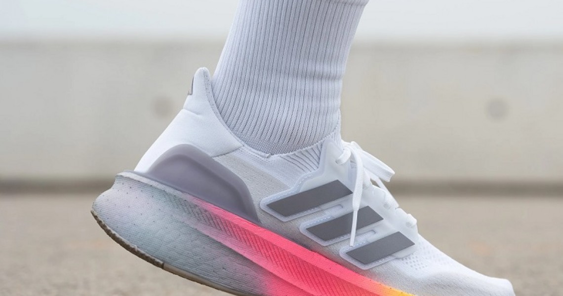 Adidas Running Shoes Review: Mọi Điều Bạn Cần Biết Trước Khi Nhấn ‘Mua’