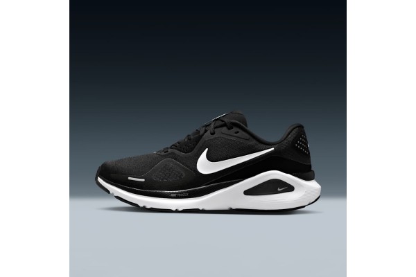 Nike Structure 26: Giải Mã Sự Ổn Định Vượt Mọi Giới Hạn