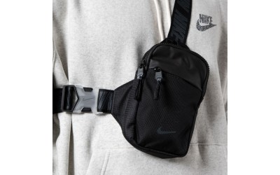 Top Túi Xách Nike Hot Nhất 2025: Nhỏ Gọn, Thời Trang, Chuẩn Trend