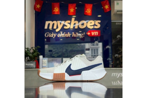 Đánh Giá Giày Nike GP Challenge Pro HC: Cú Hit Lớn Cho Tín Đồ Tennis & Pickleball