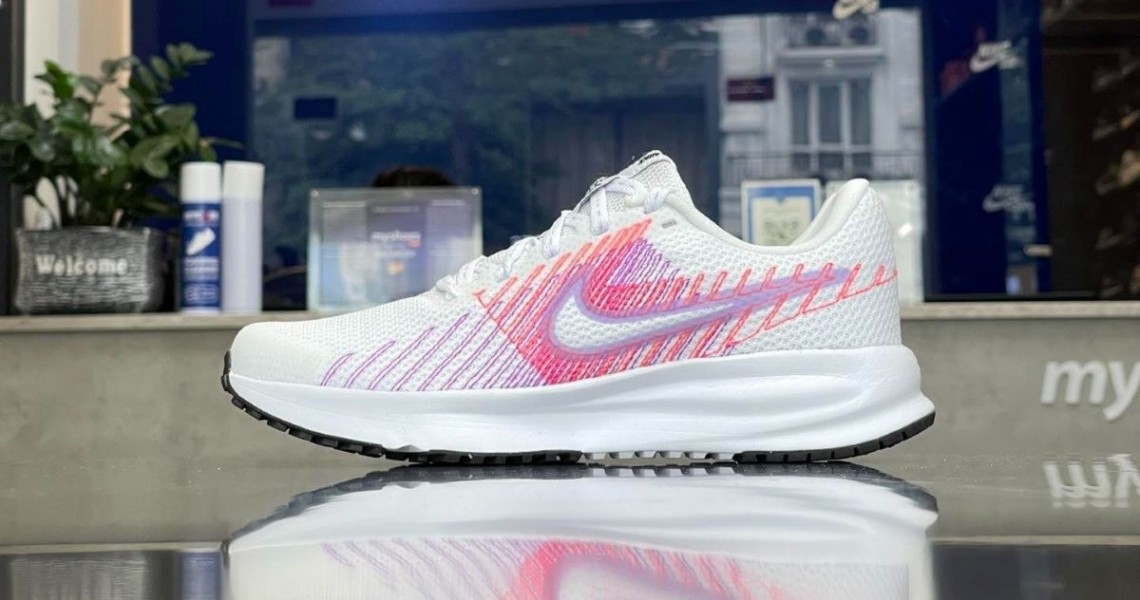 Top 5 Đôi Giày Thể Thao Giá Rẻ Chất Lượng Tốt Tại Myshoes Top 5 Đôi Giày Thể Thao Giá Rẻ Chất Lượng Tốt Tại Myshoes
