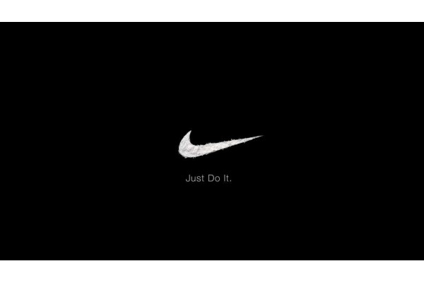 Vì sao giày Nike chính hãng luôn đắt nhưng vẫn được ưa chuộng?