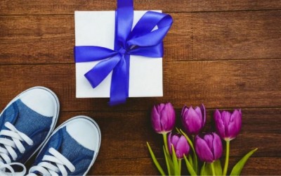 Bí Quyết Chọn Giày Chính Hãng Làm Quà Tặng Dịp Tết 2026