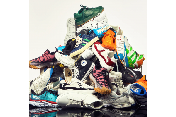 6 Mẫu Giày Sneaker Thời Trang Nữ Hot Nhất Hiện Nay