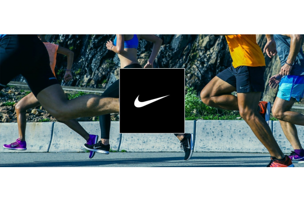 Top 10 Đôi Giày Nike Chạy Bộ Tốt Nhất 2025