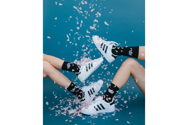 Giày Adidas Nữ 2024: Phong Cách Thời Trang Đẳng Cấp Cho Mọi Dịp