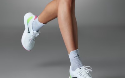 Review Giày Chạy Bộ Adidas Tốt Nhất Với Mọi Người Chạy