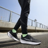 Giày Nike Interact Run Nam - Đen Trắng