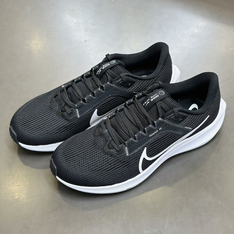 Giày Nike Air Zoom Pegasus 40 Nam - Đen Trắng