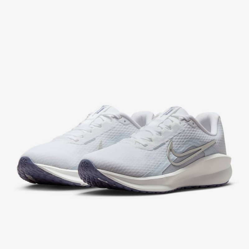 Giày Nike DownShifter 13 Nữ - Trắng Xám