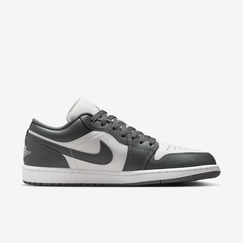 Giày Nike Air Jordan 1 Low Nam - Đen Trắng