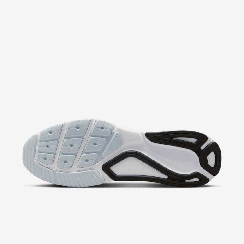 Giày Nike Structure 26 Nam - Trắng Đen Giày Nike Structure 26 Nam - Trắng Đen