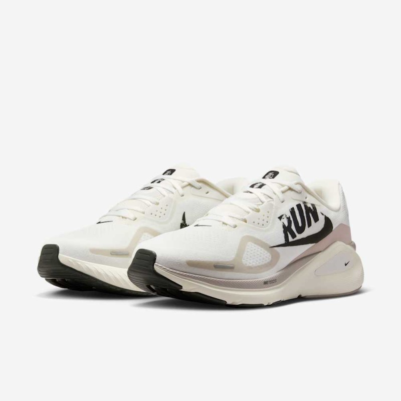 Giày Nike Structure 26 Run Nam - Trắng Đen
