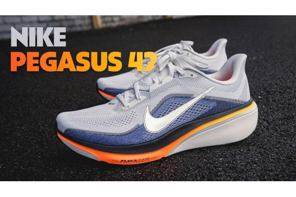 Nike Pegasus 42 Có Gì Mà Khiến Runner Phát Cuồng?