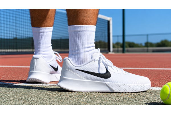 Nike Vapor Lite 3 Có Gì Mà Dân Pickleball Săn Lùng?