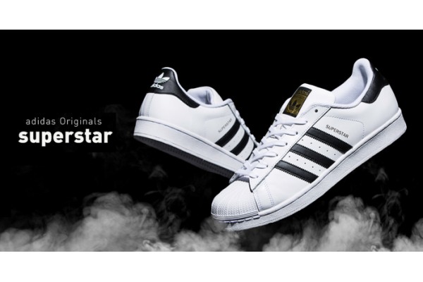 3 Mẫu Giày Adidas Càng Đi Càng Đẹp Theo Thời Gian