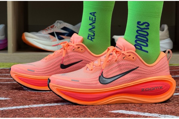 Nike Vomero 18 Plus: Đôi giày có thể thay đổi cách bạn chạy