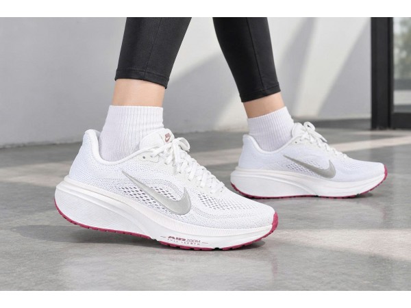 Nike Pegasus 42 Có Gì Mới? 