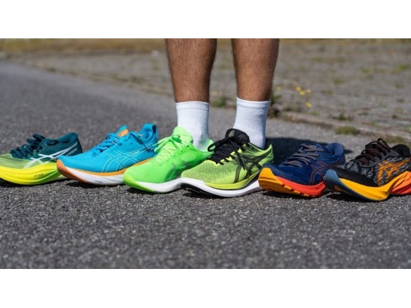 Giày Chạy Bộ ASICS Có Gì Mà Khiến Runner Chuyên Nghiệp Tin Dùng?