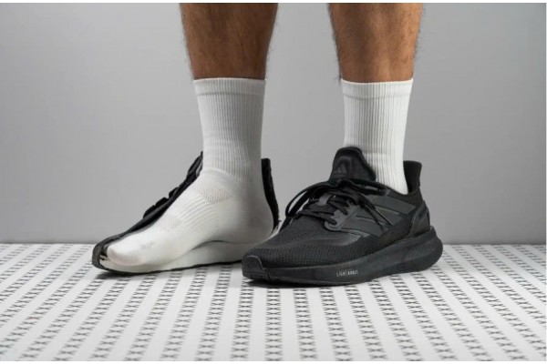 Adidas Pureboost 5 Chính Hãng: Lựa Chọn Hoàn Hảo Cho Người Yêu Chạy Bộ 