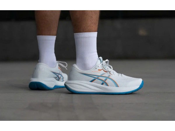 Đánh Giá Chi Tiết ASICS GEL-CUMULUS 28: Siêu Phẩm Chạy Bộ Hàng Ngày Có Đáng Đầu Tư?