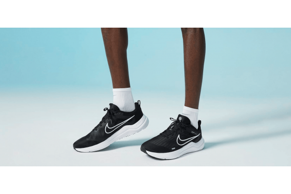 Giày Chạy Bộ Nike Nào Tốt Nhất Cho Người Mới Bắt Đầu? 