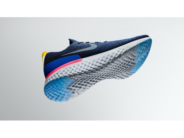 Công Nghệ Ép Nhiệt Trong Sản Xuất Giày Chính Hãng 2026