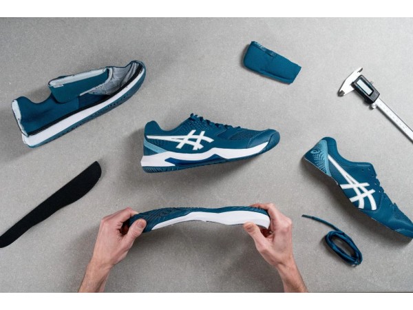 Lịch Sử Thú Vị Của Thương Hiệu Giày Chính Hãng Asics