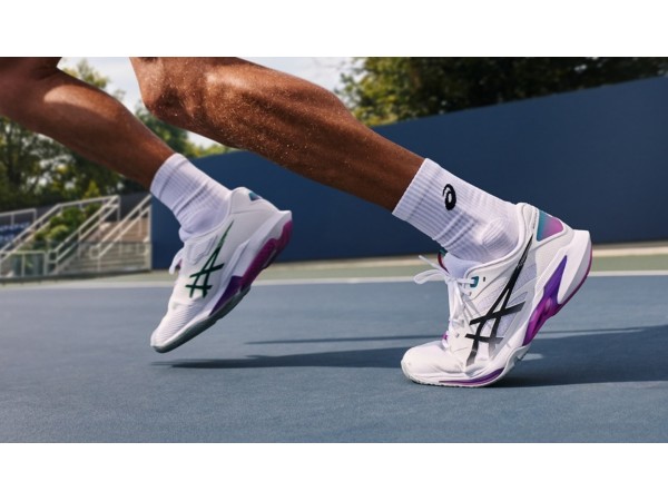 Trải Nghiệm ASICS Solution Speed FF 4: Êm Ái, Bám Sân Và Cực Kỳ Nhanh