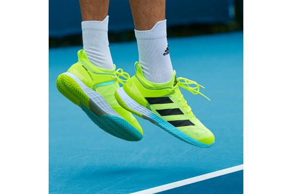 Giày tennis có gì khác so với giày chạy bộ thông thường?