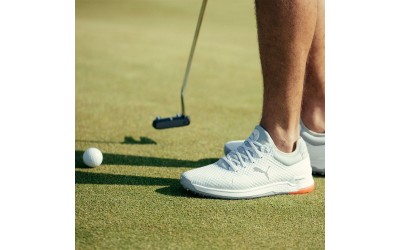 Top 5 thương hiệu giày đánh golf tốt nhất năm 2022