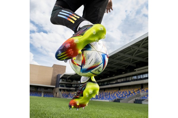 Thương hiệu Adidas tung ra bộ sưu tập 