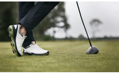 Hướng dẫn chọn giày đánh Golf chất lượng nhất 2022