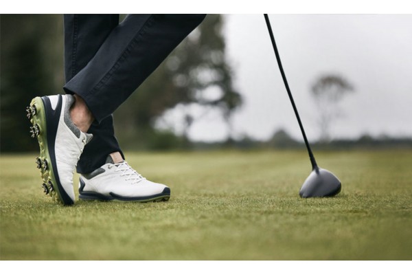 Hướng dẫn chọn giày đánh Golf chất lượng nhất 2022