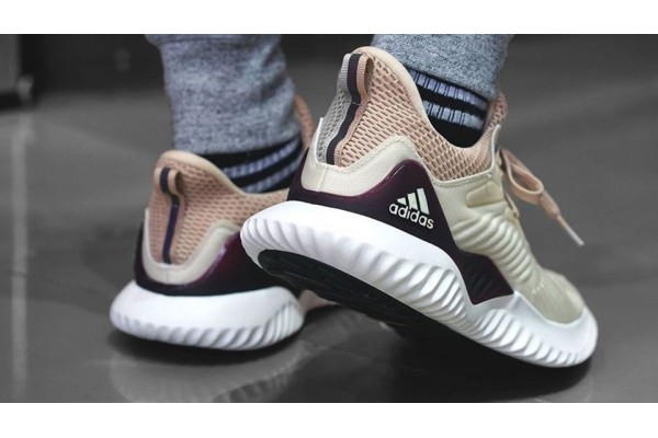Giày ADIDAS và cách bảo quản giày tốt nhất