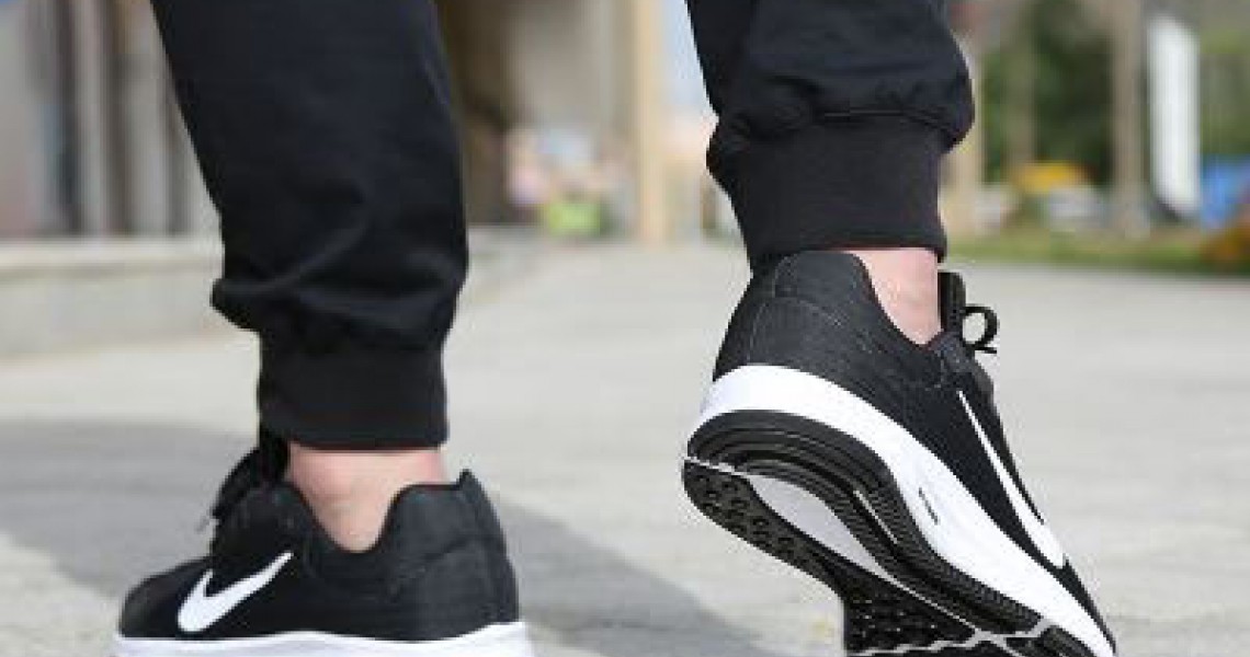 Giày chạy bộ Nike Downshifter 8 - đẳng cấp đến từ sự đơn giản