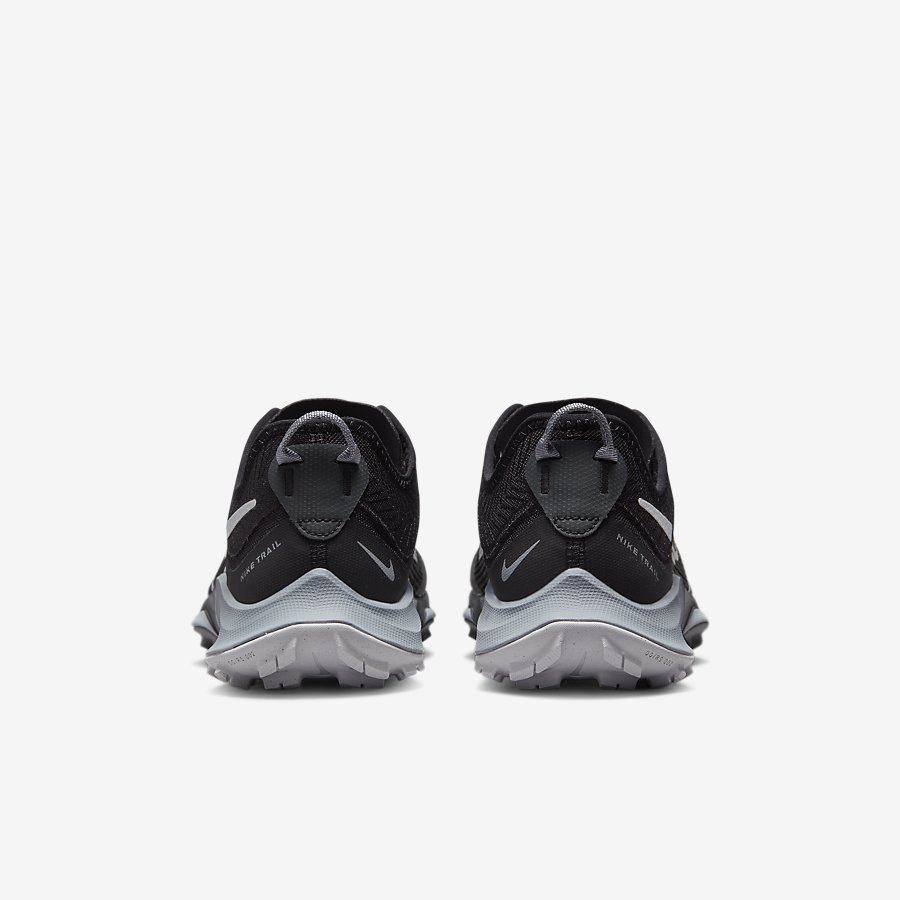 Giày Nike Air Zoom Terra Kiger 8