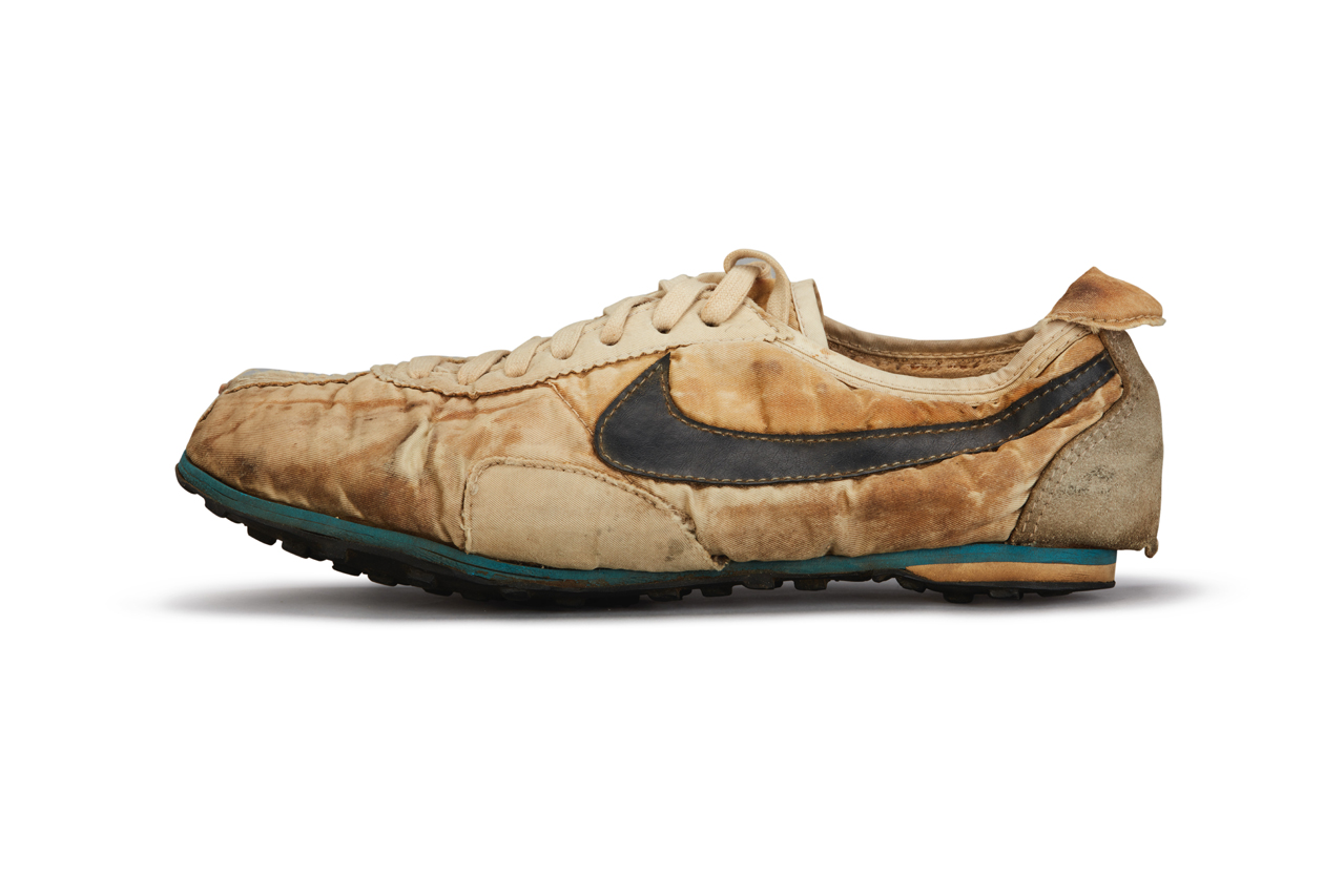 lịch sử giày nike