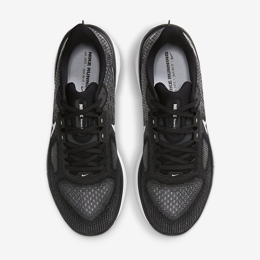 Giày Nike Air Zoom Vomero 17