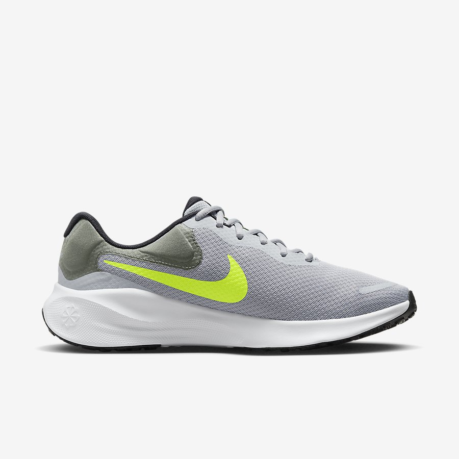 Giày Nike Revolution 7 Nam