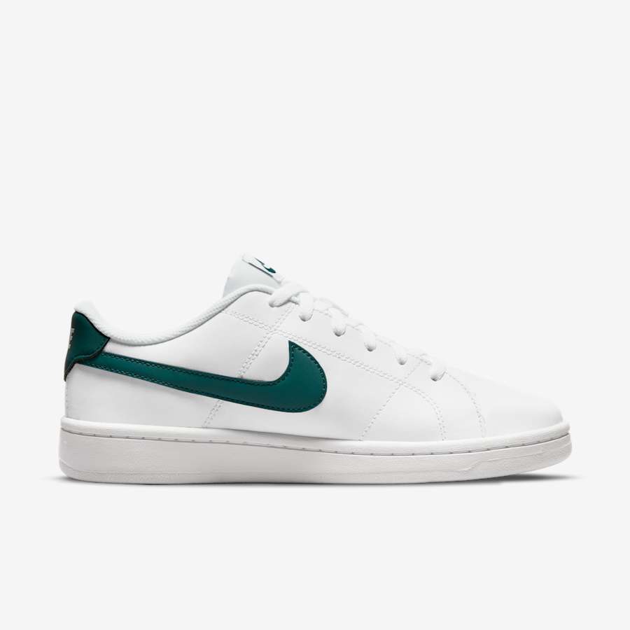 Nike Court Royale 2